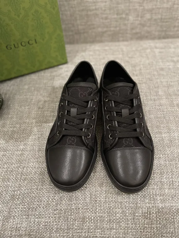 Gucci Shoe 